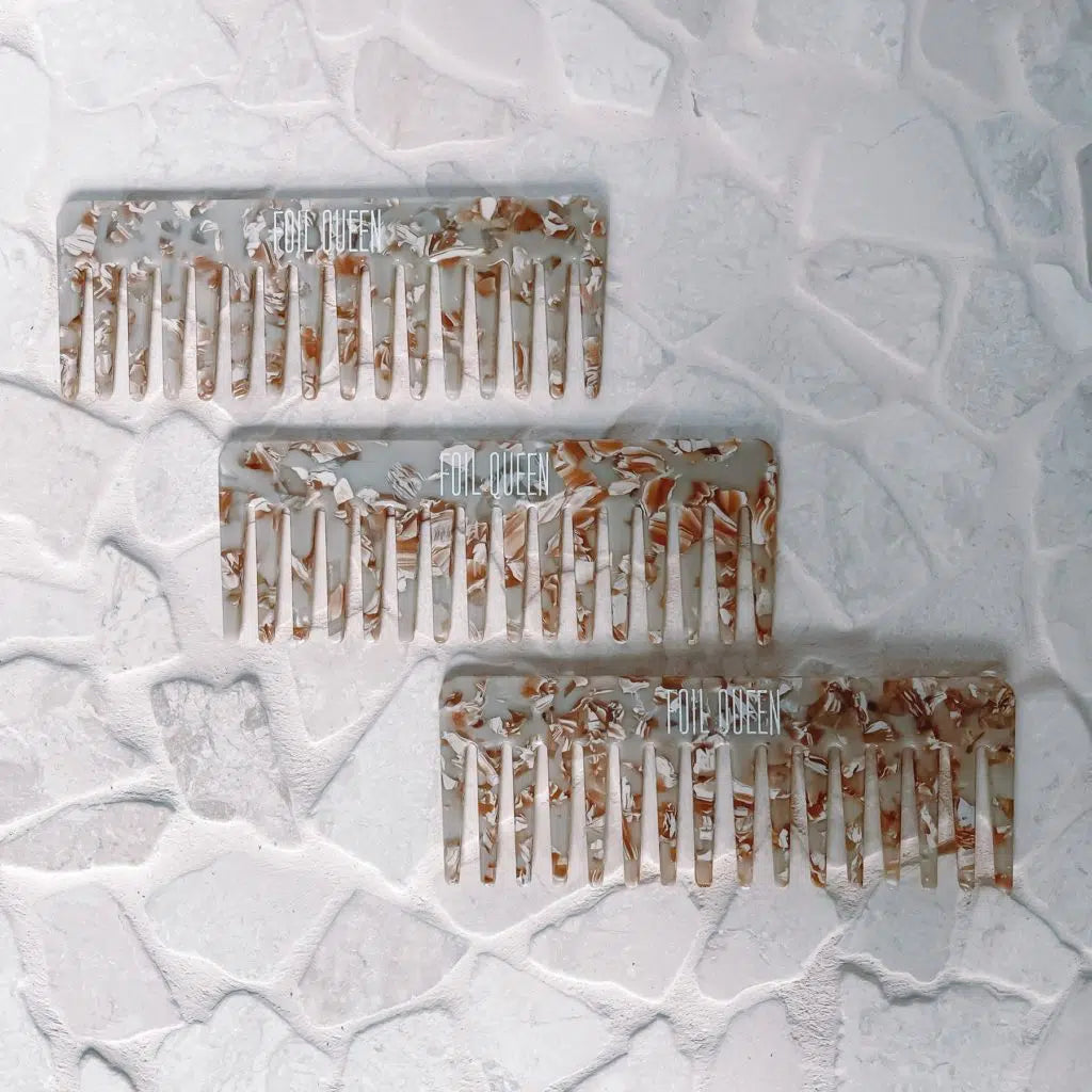 Foil Queen Comb - Beige